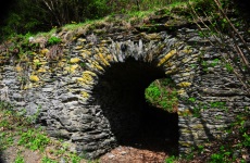 Römerbrücke in Oberaich, steinerne Brücke mit Rundbogen